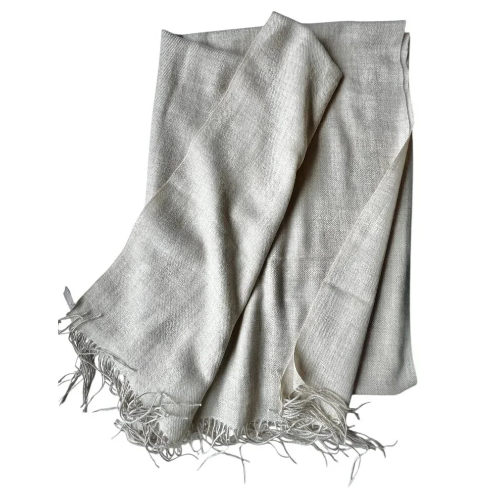 Nordstroms Soft Beige Cashmere Scarf With Fringe Edges